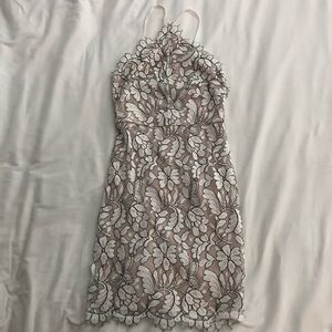 Lulus’s white floral bodycon dress